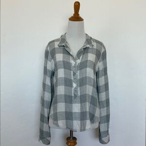 Cloth & Stone Gray Plaid Henley Style Shirt